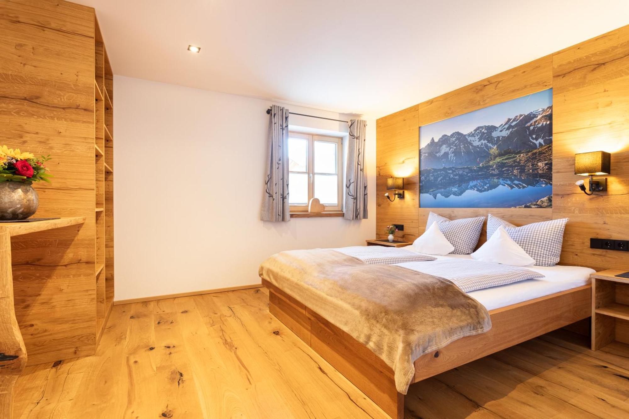 "Fewo Am Dorfplatz" - Annehmlichkeiten Von 4-Sterne Familien-Und Wellnesshotel Viktoria Koennen Mitgenutzt Werden Oberstdorf Exterior foto